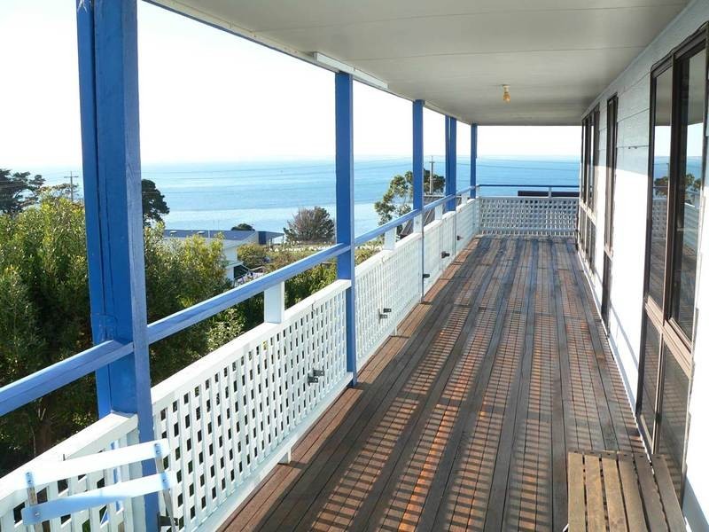 20 Genista Street, San Remo VIC 3925