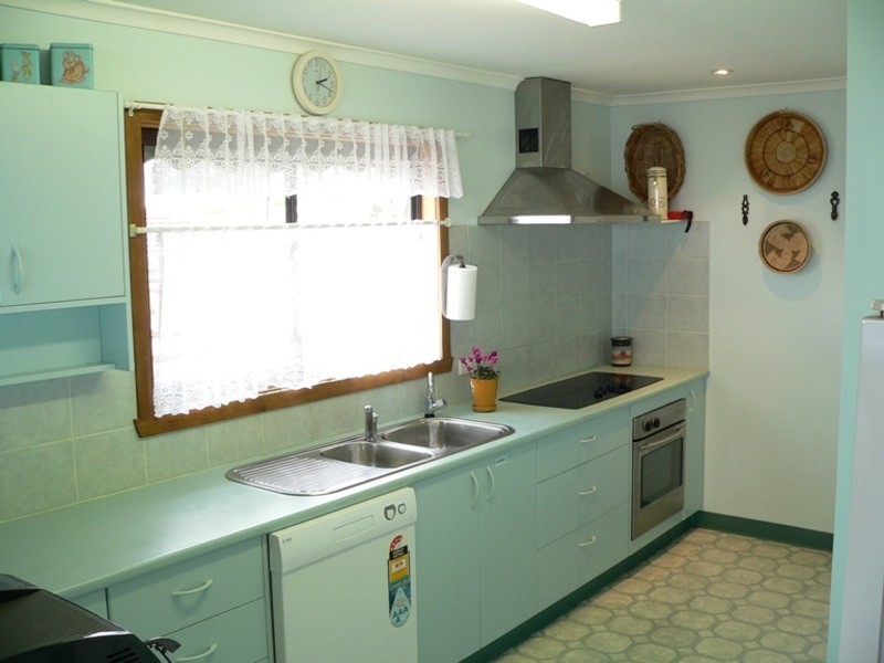 20 Genista Street, San Remo VIC 3925