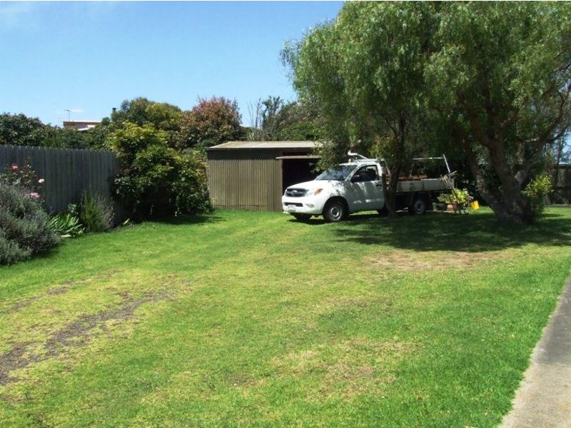 47 Phillip Island Road, Surf Beach VIC 3922