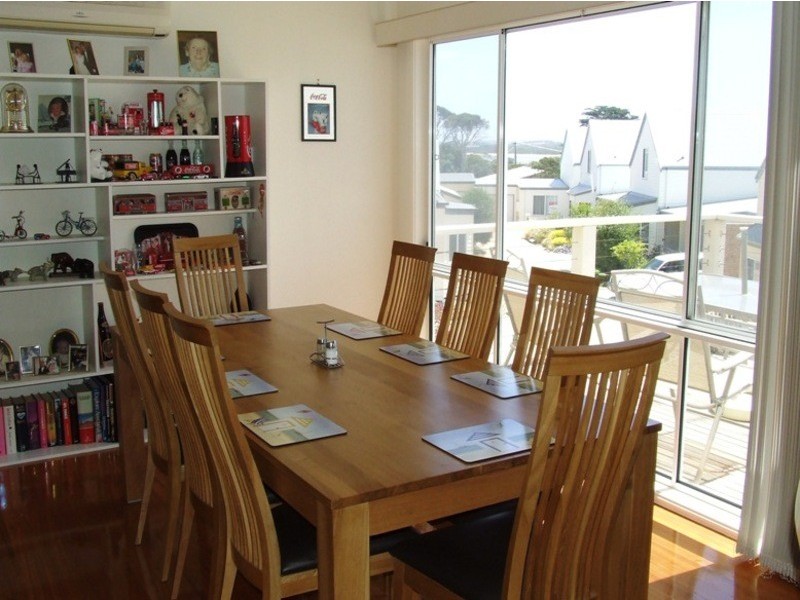 19/33-37 Genista Street, San Remo VIC 3925