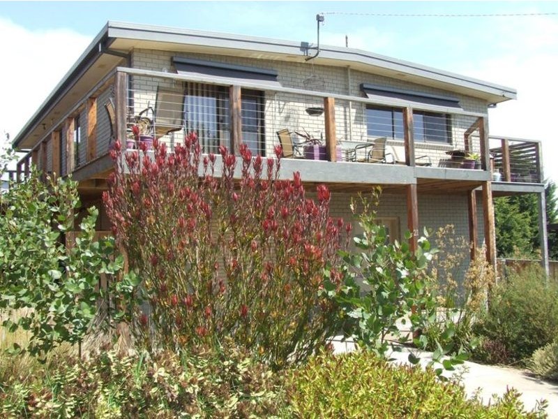 21 Sunnyside Avenue, Cape Woolamai VIC 3925