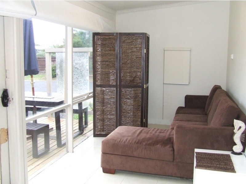 10 Hazelwood Road, San Remo VIC 3925
