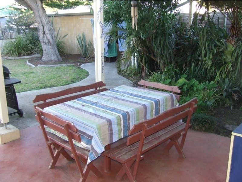 11 Anglers Road, Sunderland Bay VIC 3922