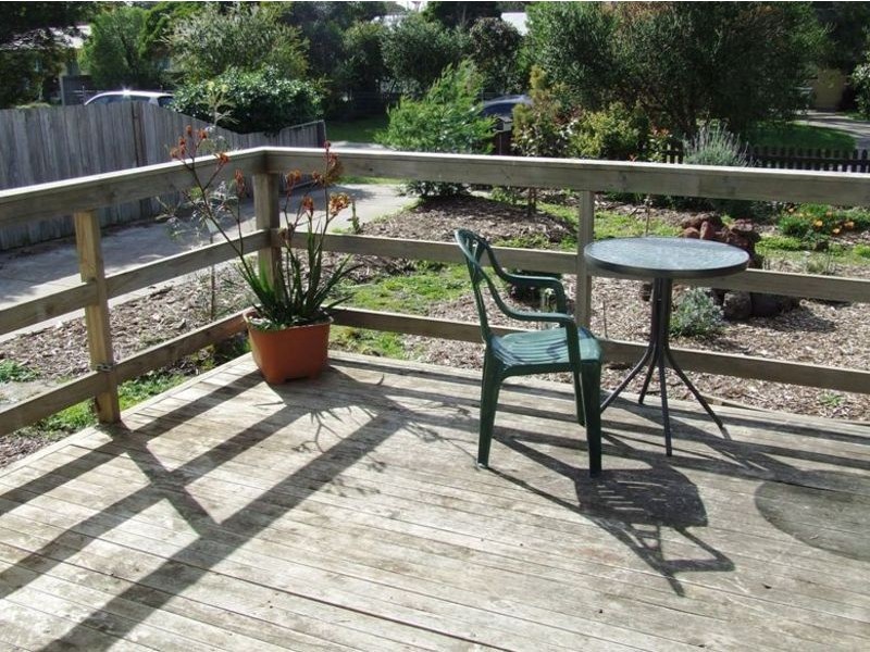 18 Monash Avenue, Cowes VIC 3922