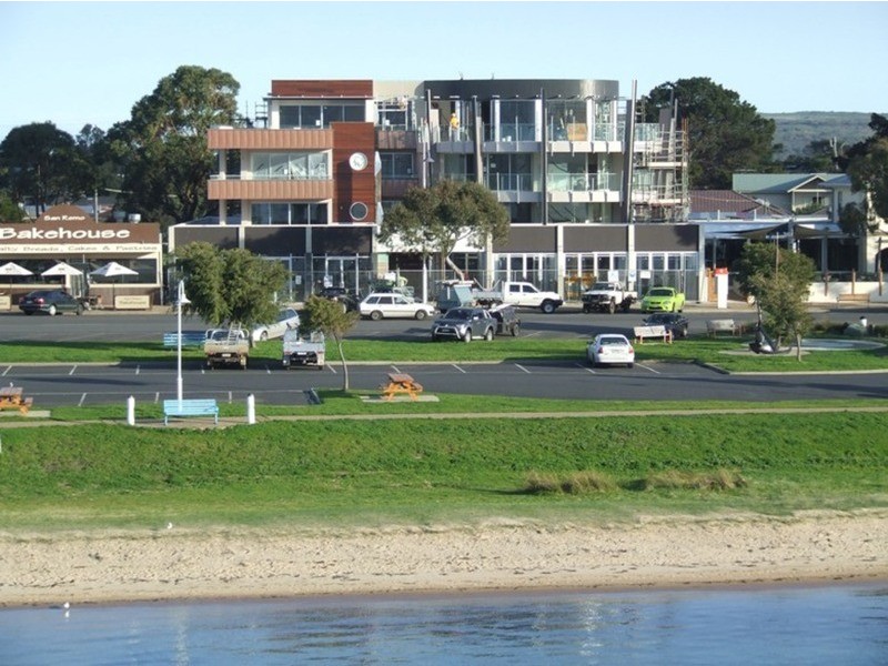 Shop 2B/157-159 Marine Parade, San Remo VIC 3925