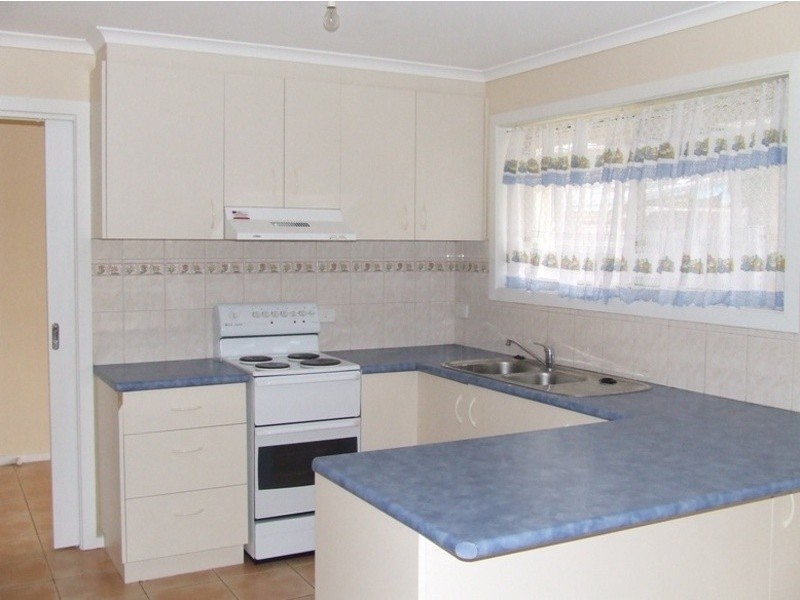 21 Edgar Road, San Remo VIC 3925