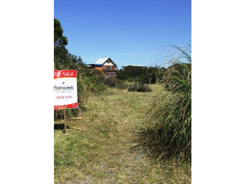 106 Ocean Reach, Cape Woolamai VIC 3925