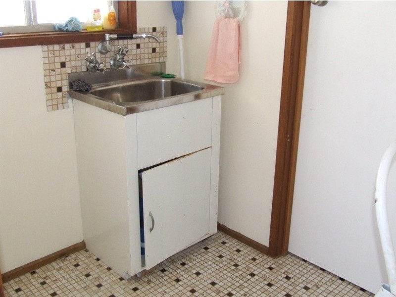 36 School Avenue, Newhaven VIC 3925