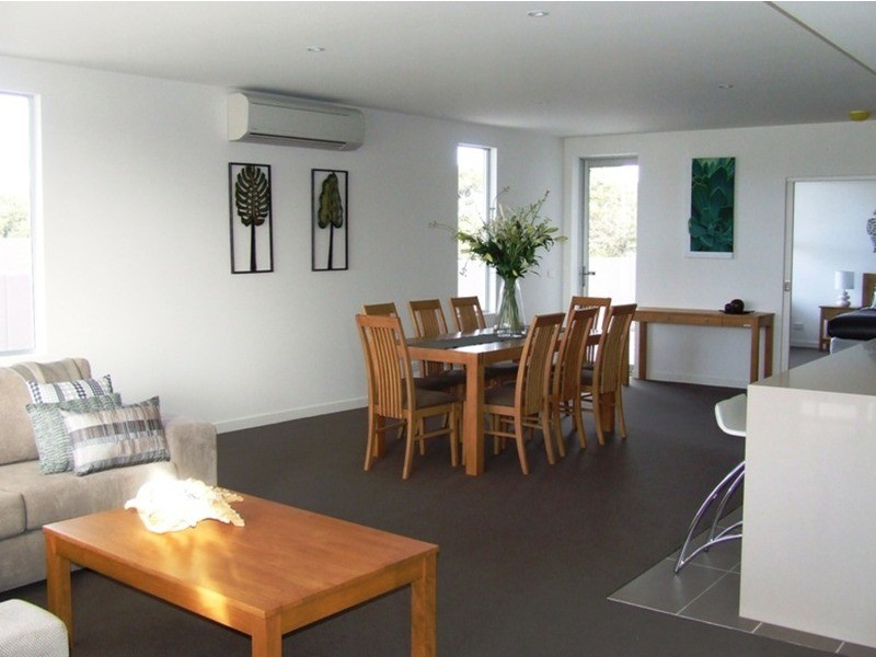 3/157-159 Marine Parade, San Remo VIC 3925