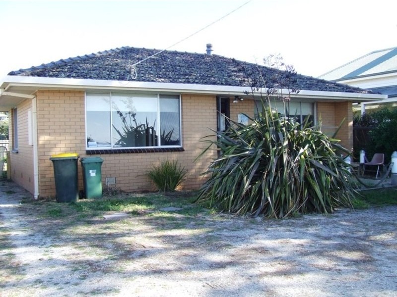 9 Phillip Island Road, San Remo VIC 3925