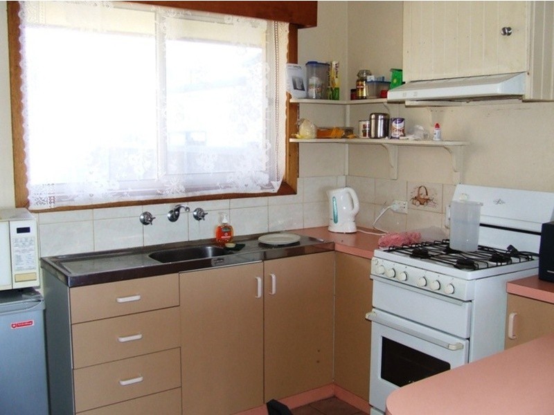 9 Phillip Island Road, San Remo VIC 3925