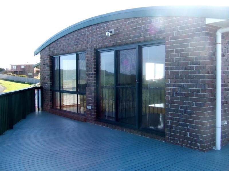 198 The Esplanade, Surf Beach VIC 3922