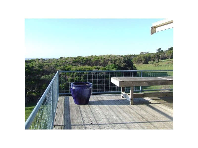 19 The Broadway, San Remo VIC 3925