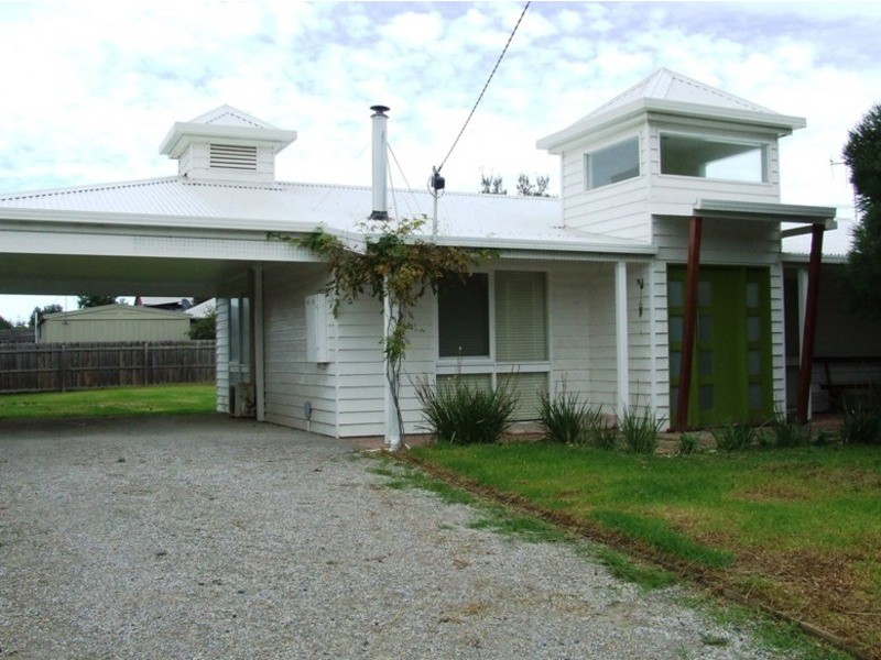 24 Second Avenue, Cape Woolamai VIC 3925