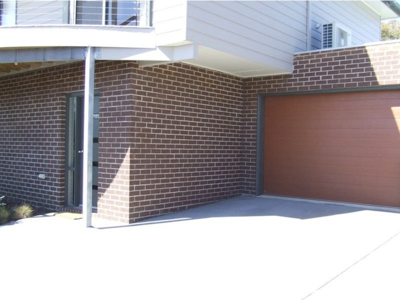2/35 Phillip Island Road, San Remo VIC 3925