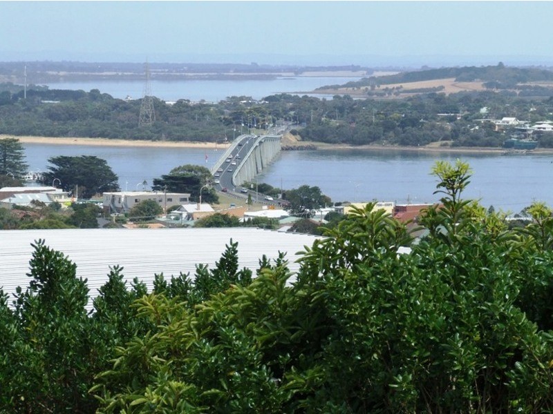 2 Anderson Street, San Remo VIC 3925
