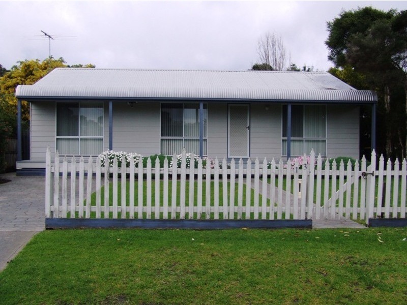 13 Broadwater Avenue, Cape Woolamai VIC 3925