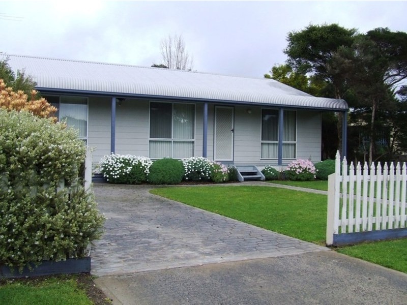 13 Broadwater Avenue, Cape Woolamai VIC 3925