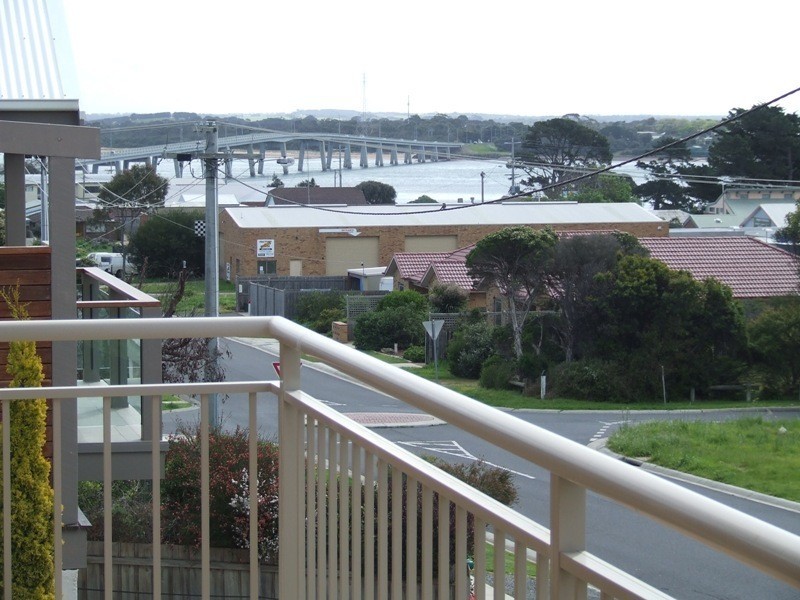 43 Genista Street, San Remo VIC 3925