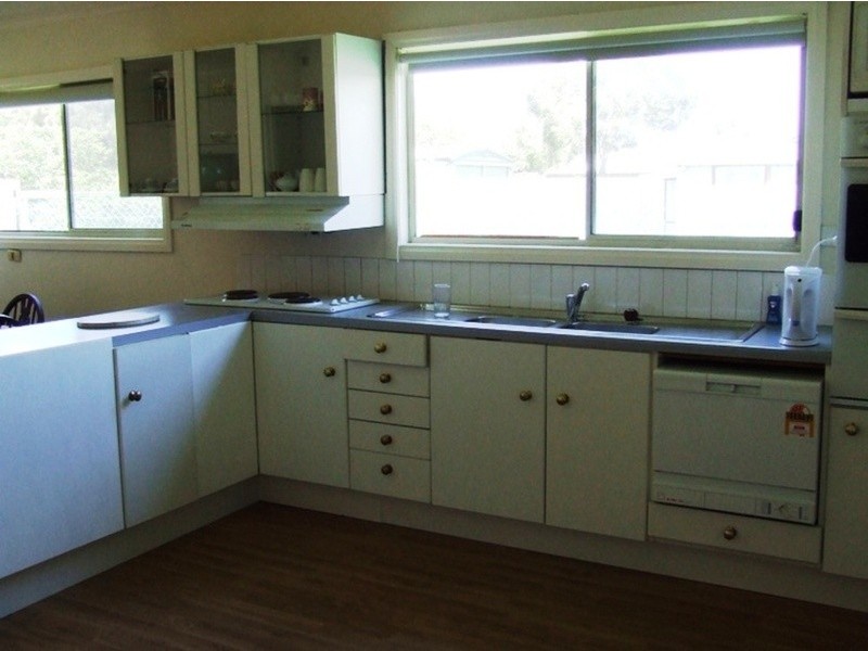 21 School Avenue, Newhaven VIC 3925