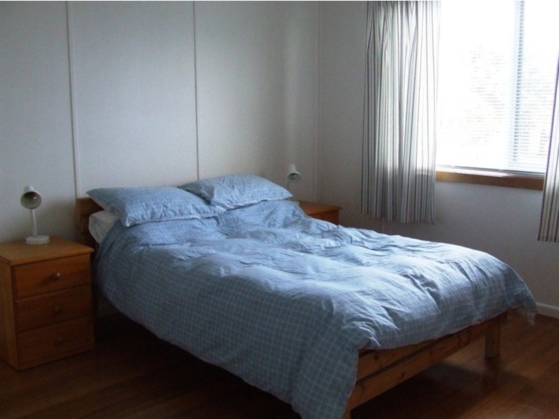 25 Foam Street, Sunderland Bay VIC 3922