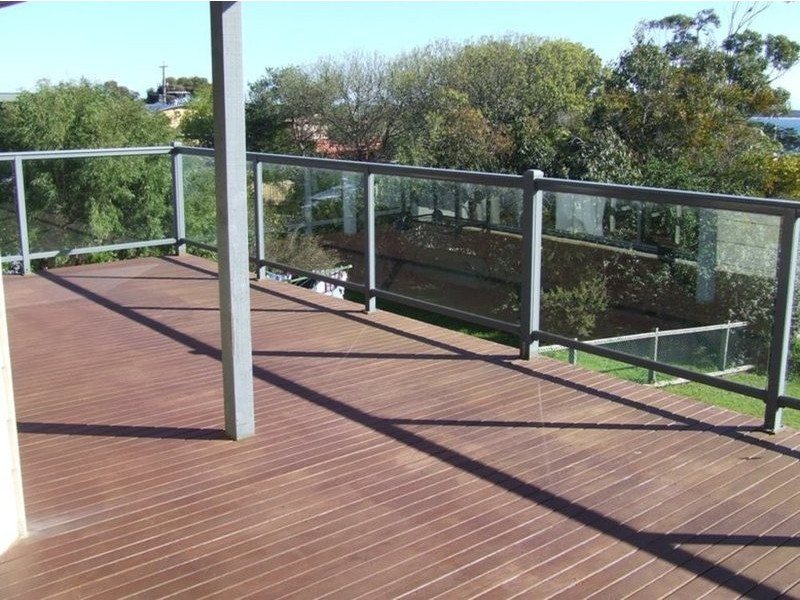 7 The Broadway, San Remo VIC 3925