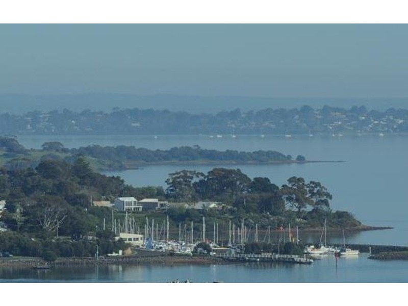 7 Stuart Street, San Remo VIC 3925