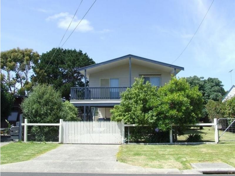 15 Broadwater Avenue, Cape Woolamai VIC 3925