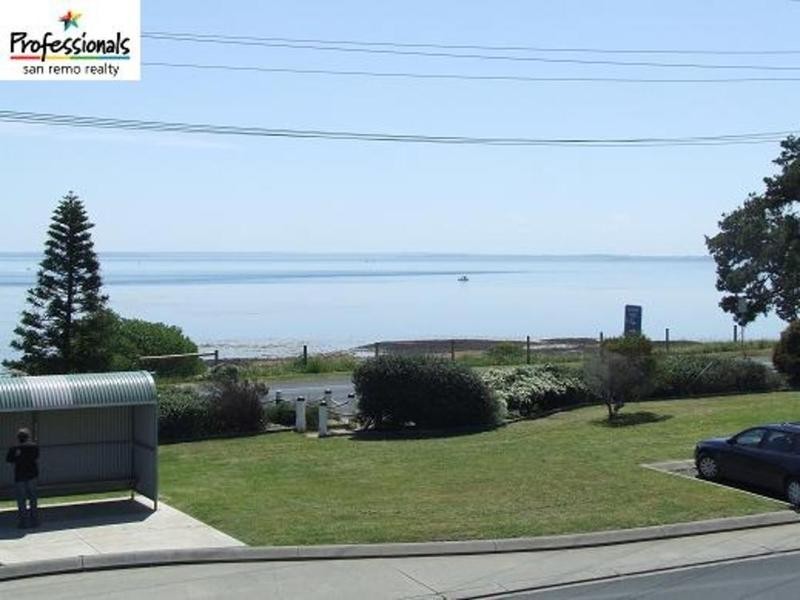 5/107 Marine Parade, San Remo VIC 3925