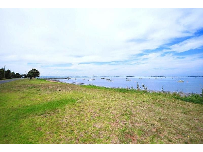 30 Beach Road, Rhyll VIC 3923