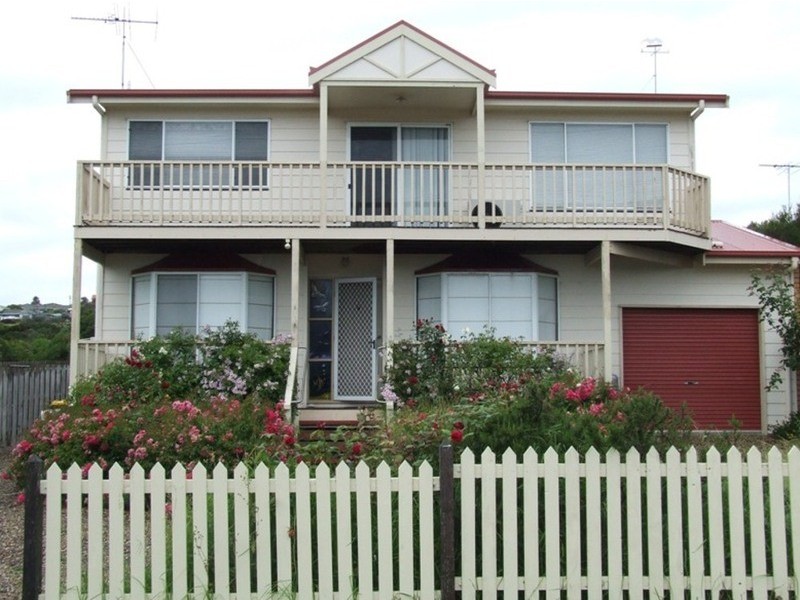 36 Back Beach Road, San Remo VIC 3925