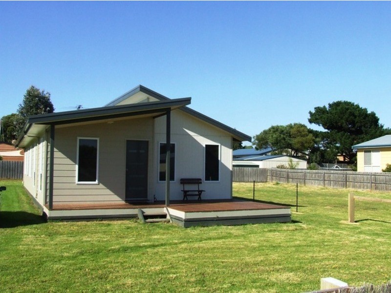 9 Seaspray Avenue, Cape Woolamai VIC 3925