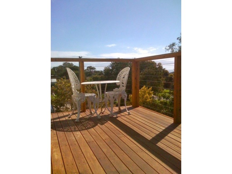 17 Justice Road, Cowes VIC 3922