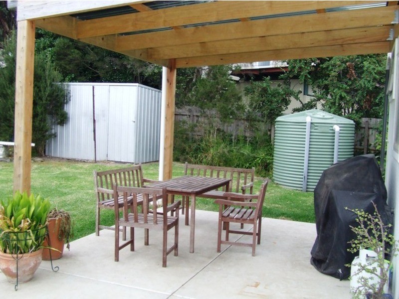 17 Justice Road, Cowes VIC 3922