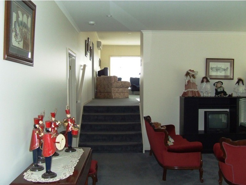 17 Panorama Drive, San Remo VIC 3925