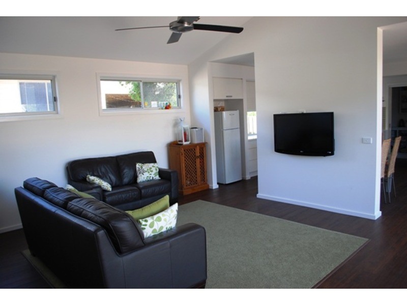 9 Keam Crescent, San Remo VIC 3925