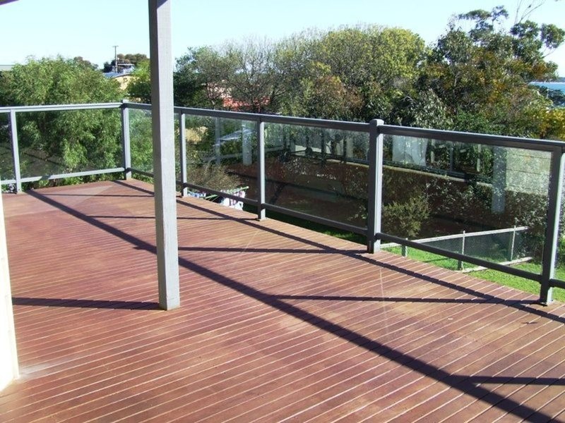 7 The Broadway, San Remo VIC 3925
