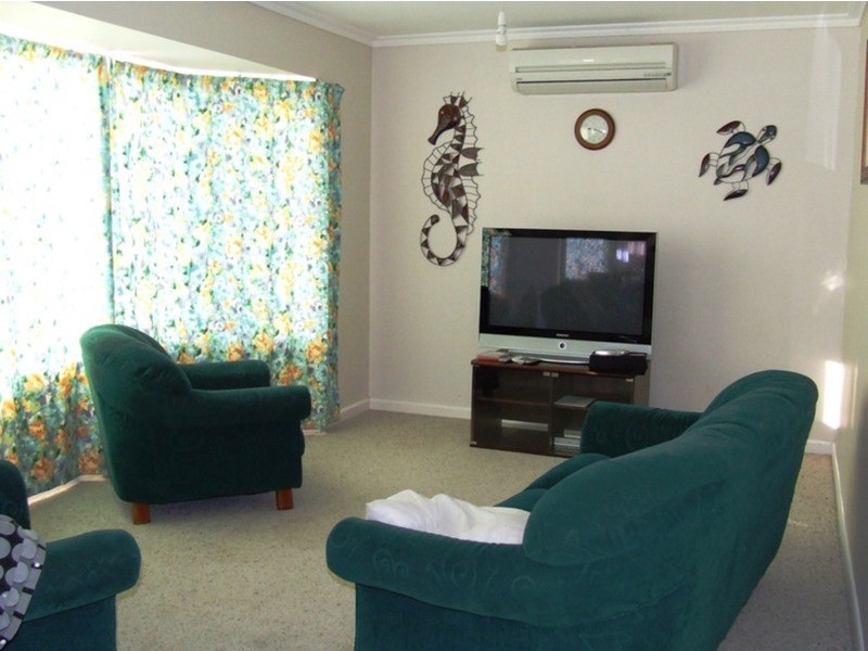 33 Bergin Grove, San Remo VIC 3925