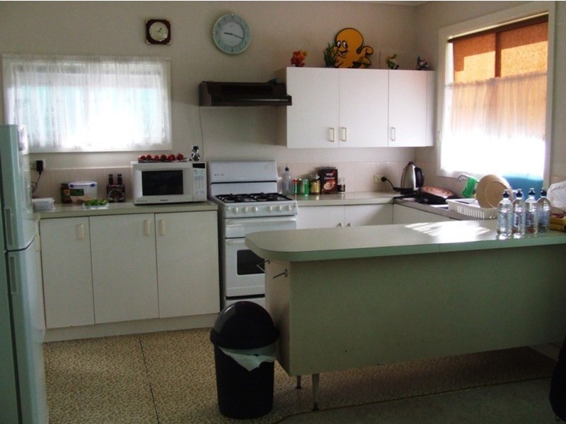 33 Bergin Grove, San Remo VIC 3925