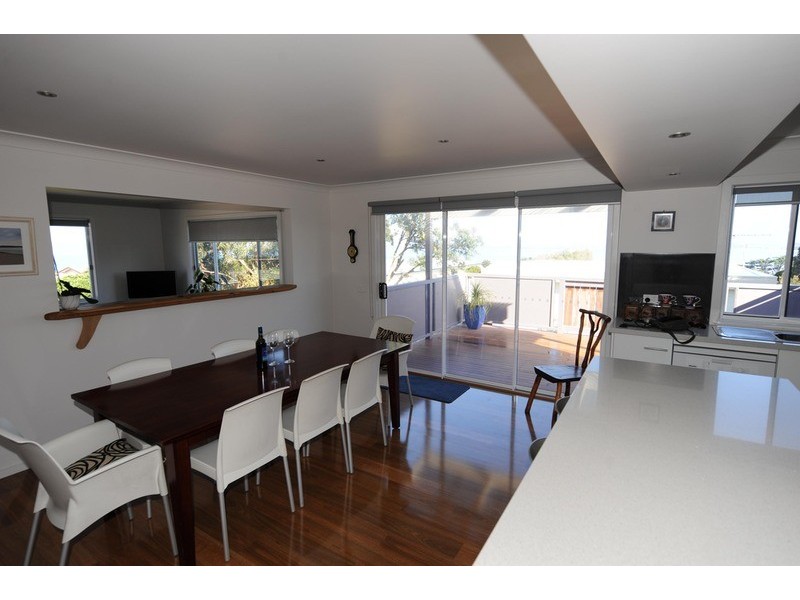 82 Penniwells Drive, San Remo VIC 3925