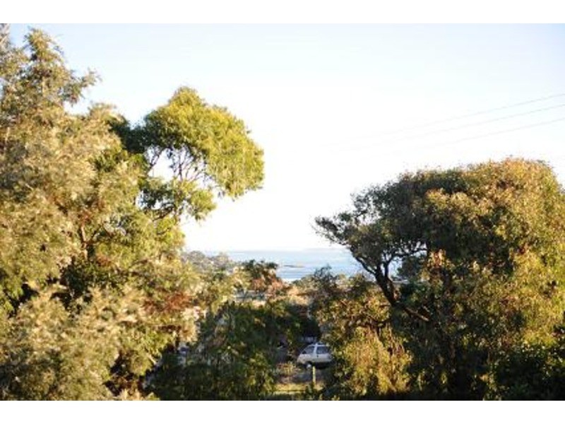 82 Penniwells Drive, San Remo VIC 3925