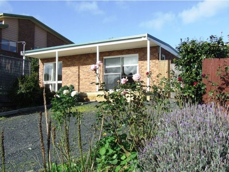 21 Bonwick Avenue, San Remo VIC 3925