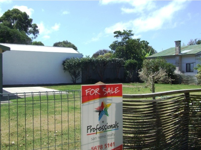 Lot 2/13 School Avenue, Newhaven VIC 3925