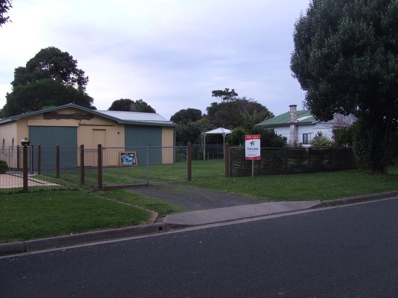 Lot 2/13 School Avenue, Newhaven VIC 3925