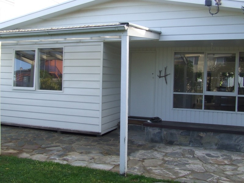 4 Barry Street, Sunderland Bay VIC 3922