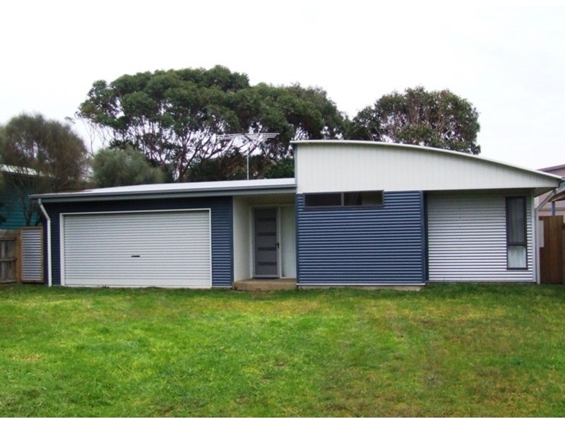 4 Seashell Avenue, Cape Woolamai VIC 3925