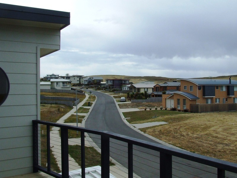 36 Halcyon Avenue, San Remo VIC 3925