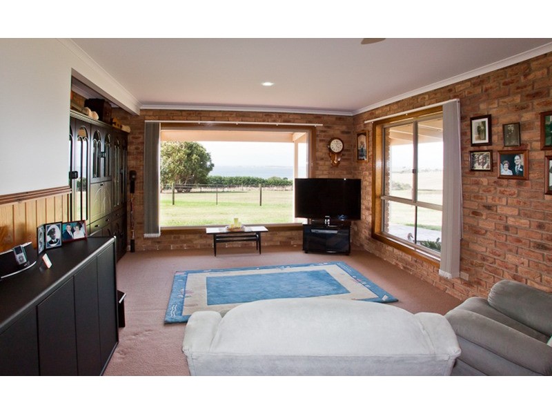 38 Anderson Street, San Remo VIC 3925