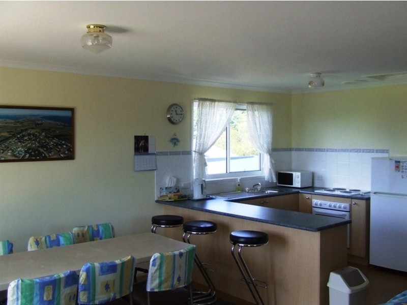 Sunset Strip VIC 3922