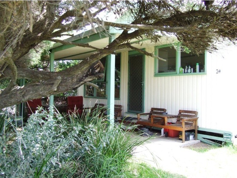 24 Sunderland Bay Road, Sunderland Bay VIC 3922